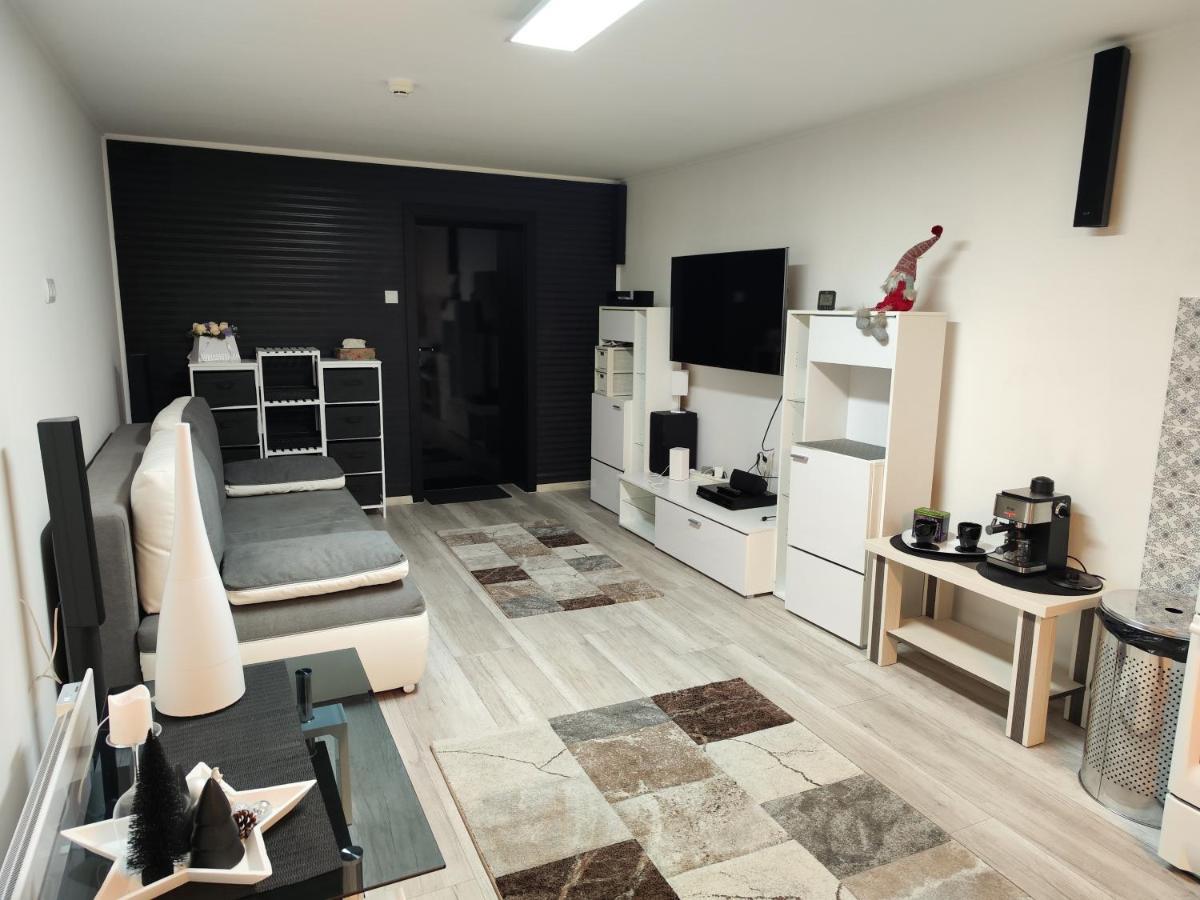 Panoli Apartmanhaz Apartment