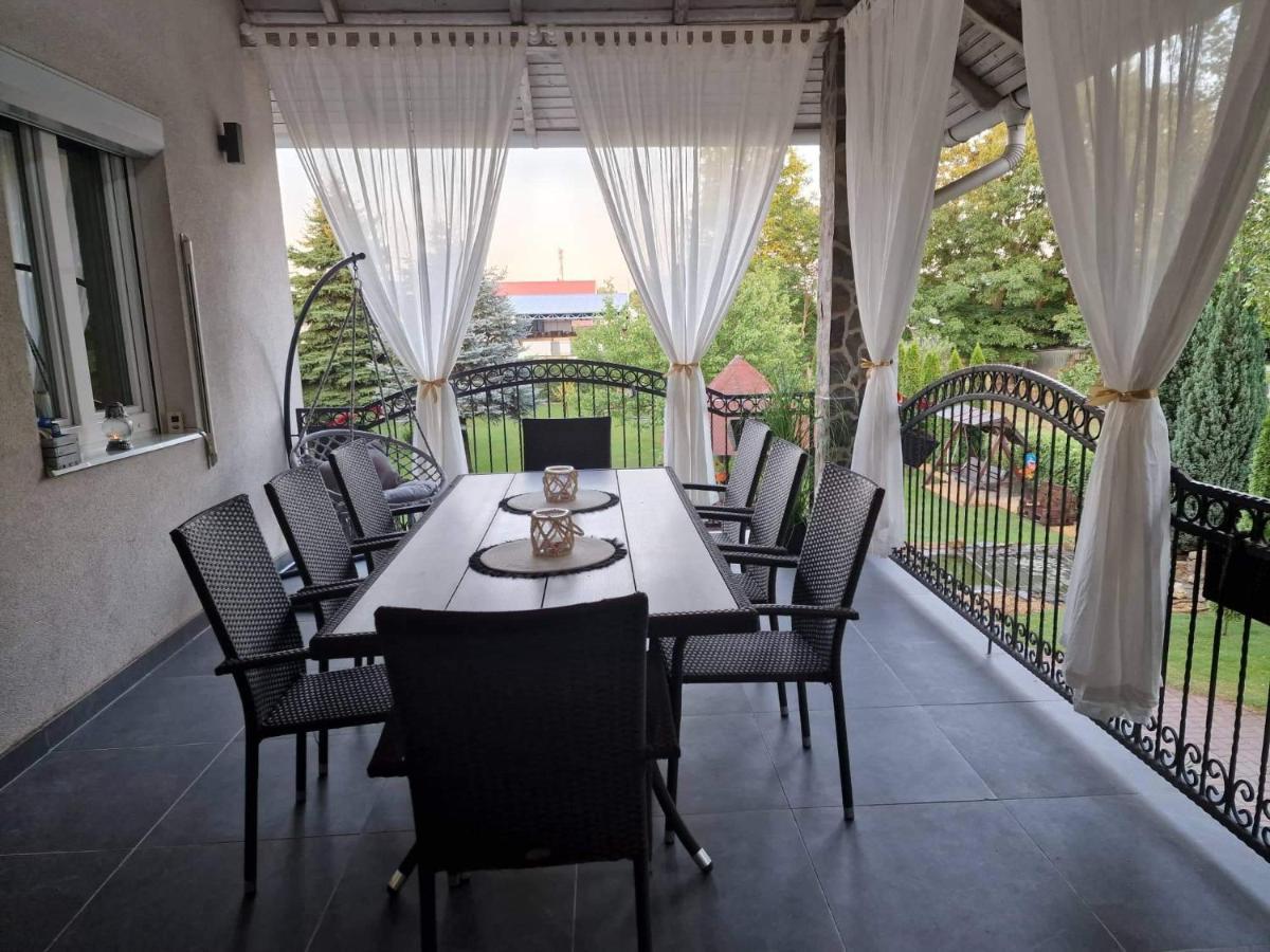 Apartment Panoli Apartmanhaz Nyiregyhaza